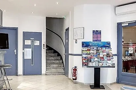 Casa Moho - جوان ليه باه