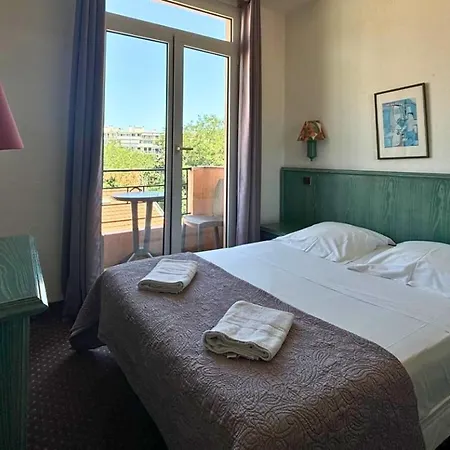 Renove Casa Moho - Hotel Juan-les-Pins