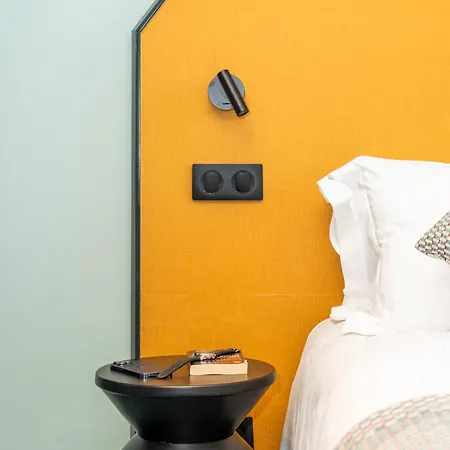 Renove Casa Moho - Hotel