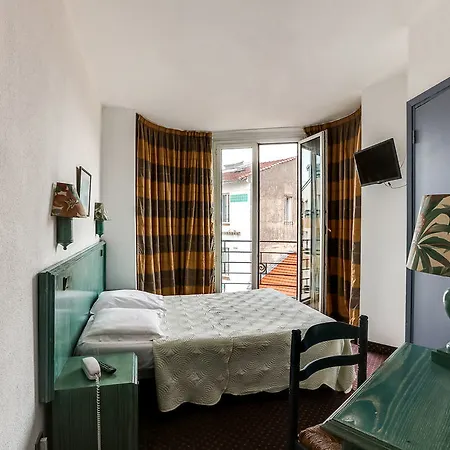 Renove Casa Moho - Hotel 2*