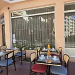 Casa Moho - Hotel 3*