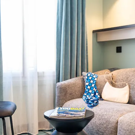 Casa Moho - Szálloda Juan-les-Pins