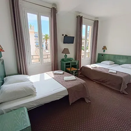 La Résidence 3* Juan-les-Pins